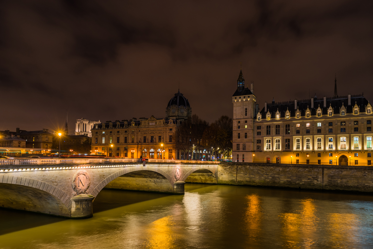 aventure à Paris