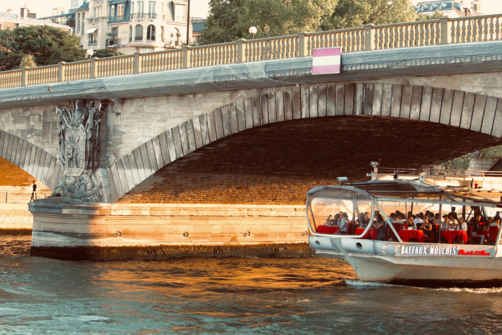 dîner en croisière